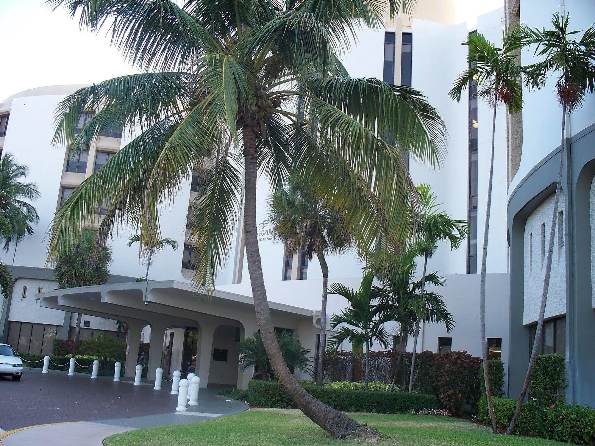 Forum Pompano Beach Exterior foto